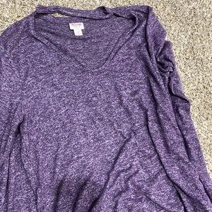 Mossimo Heather Purple shirt with fun neck.